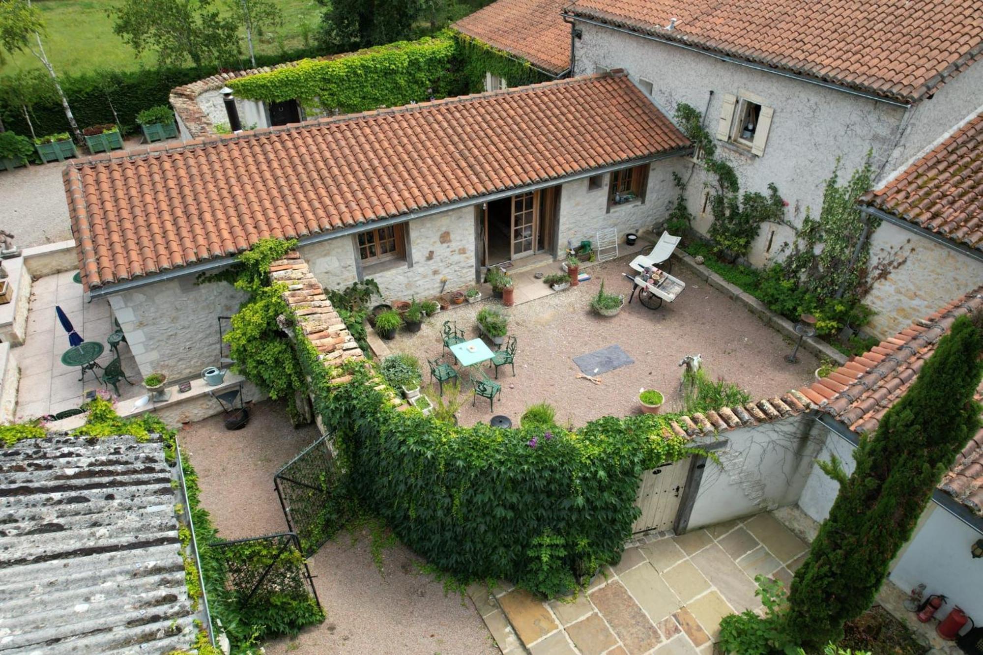 Bed and Breakfast Les Grozilles à Feuillade Extérieur photo